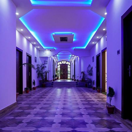 Hotel Heritage Koch Bihar Bagian luar foto