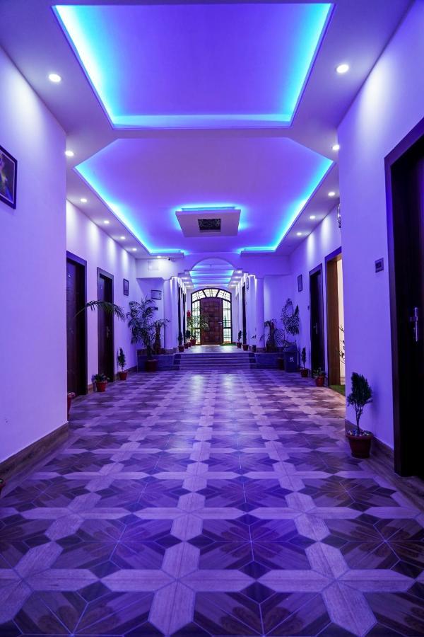Hotel Heritage Koch Bihar Bagian luar foto